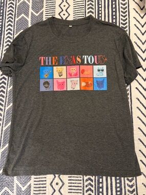 Graphic Tee - Dark Gray "The Cats Tour"